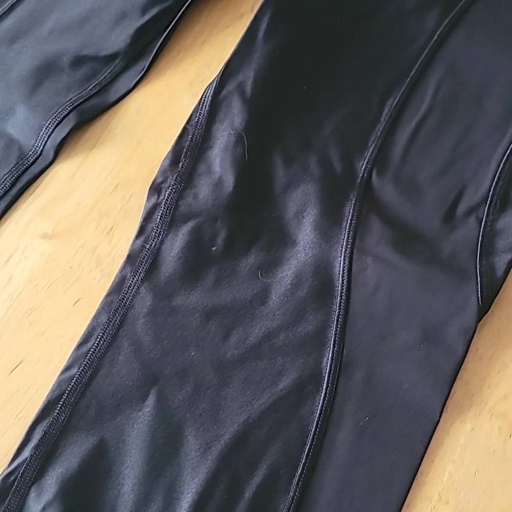 Lululemon Satin Shine Panelled High-Rise Tight 25